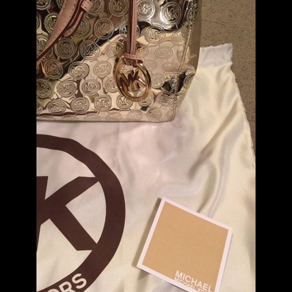 Michael Kors Gold Mini Handbag Metallic W/ Logos !!BRAND NEW!! - Picture 2 of 6